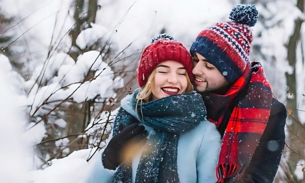 Snowball Kiss Meaning – What It Really Stands For in Text 2025